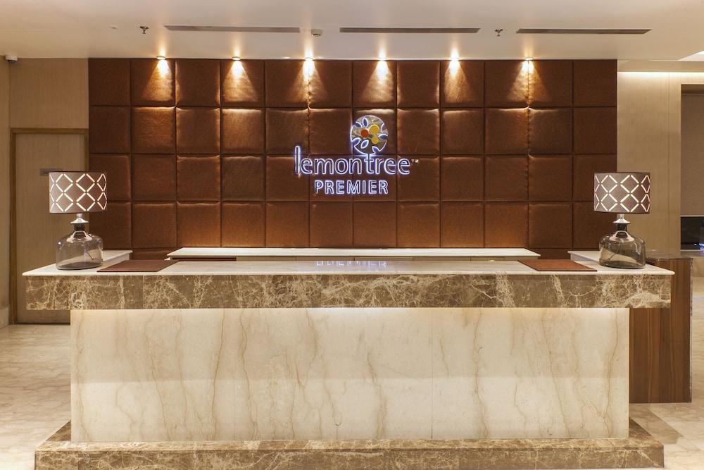 Lemon Tree Premier, Patna Hotell Patna  Exteriör bild