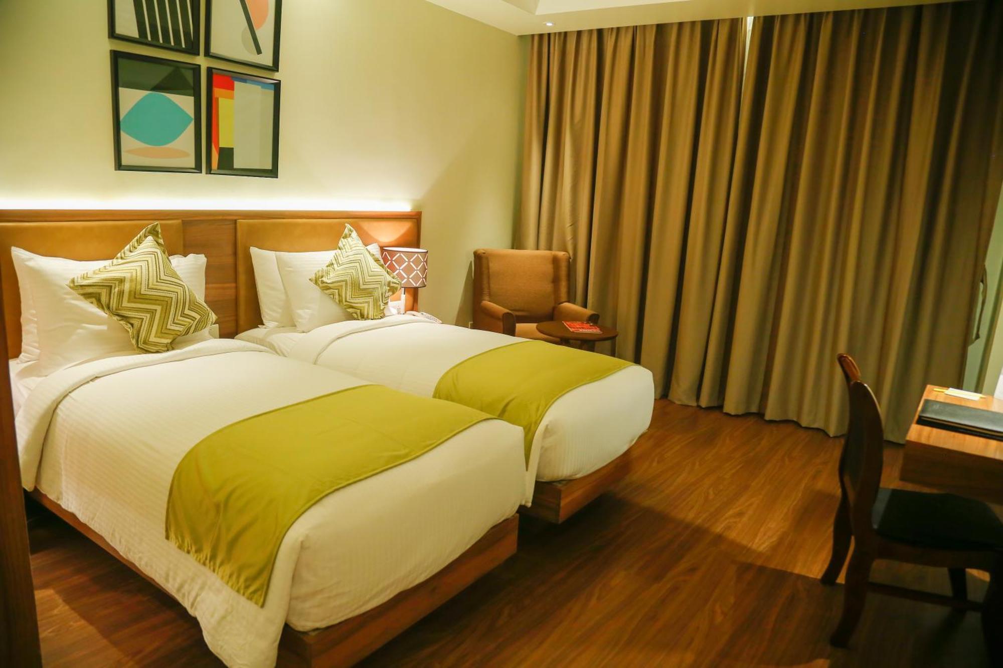 Lemon Tree Premier, Patna Hotell Exteriör bild