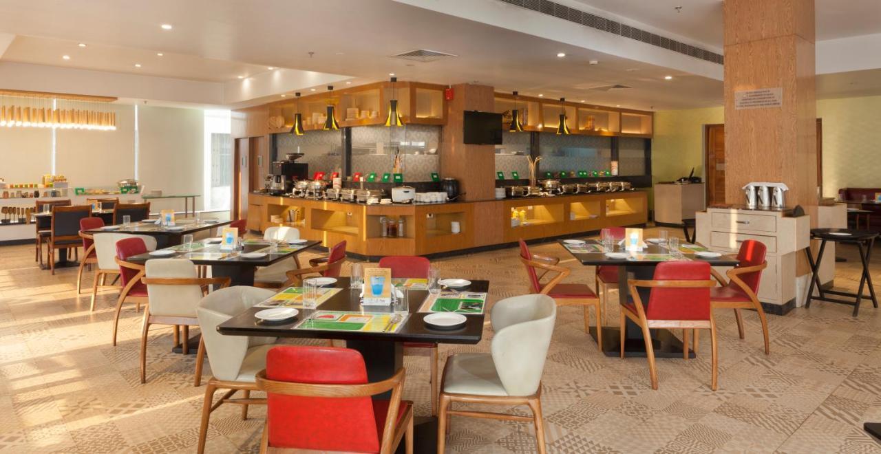 Lemon Tree Premier, Patna Hotell Patna  Exteriör bild