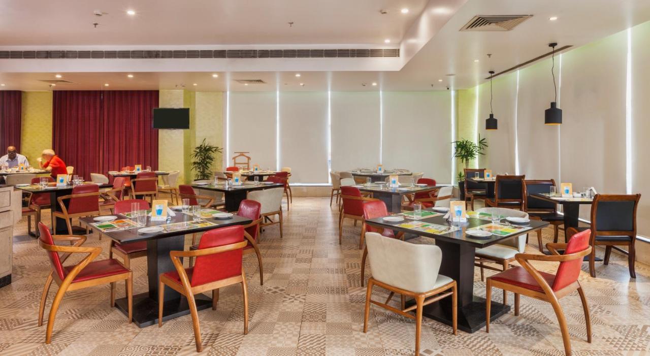 Lemon Tree Premier, Patna Hotell Patna  Exteriör bild